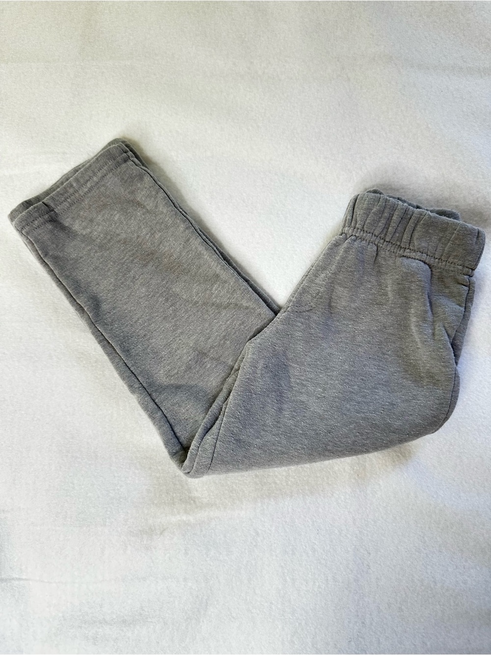 Cat & Jack Kids Gray Cozy Elastic-Waist Jogger Pants Sz 4T A10-078โ